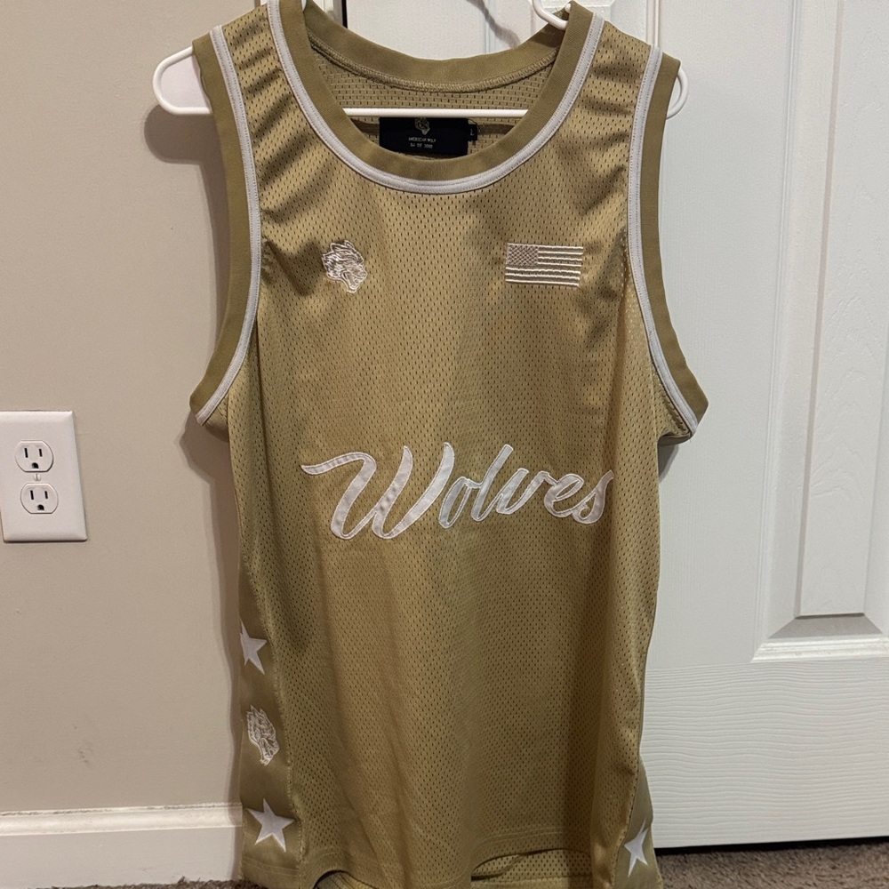 Darc Sport Gold Wolves Jersey